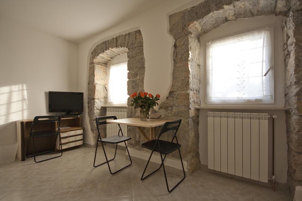 Guesthouse Toticevi Рийека Стая снимка