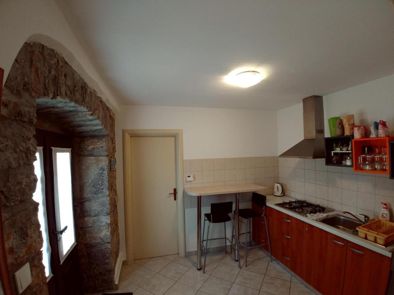 Guesthouse Toticevi Рийека Екстериор снимка
